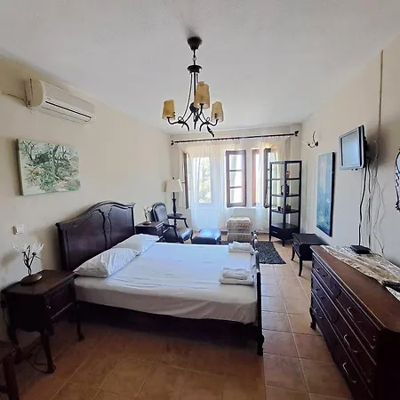 Smaragdi Luxury Апартаменты