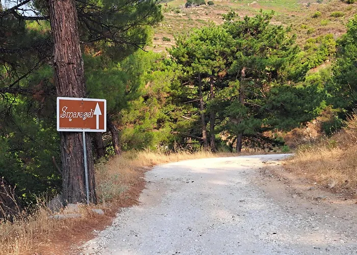 Smaragdi Luxury Daire *