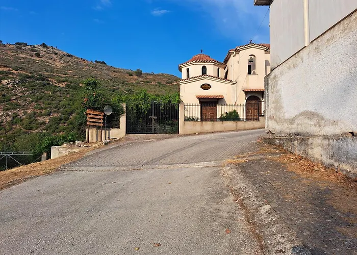 Smaragdi Luxury Skala Sotiros